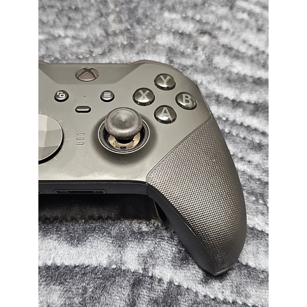 Xbox One Elite Series 2 Wireless Controller - Black (Controller & Accessory Kit)